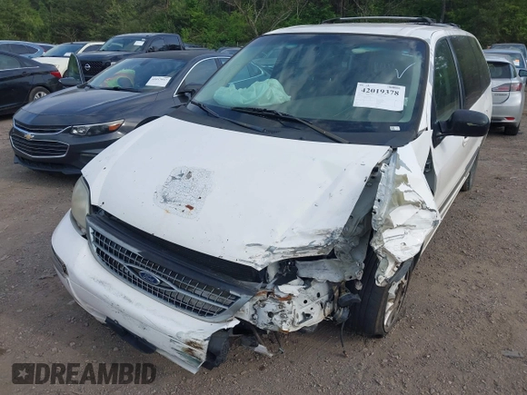 2000 Ford Windstar SE with VIN 2FMZA5243YBA27488, listed as a IAAI auction lot 42019378 with 182,570 mi miles and . Bid and sale history available at carsss.com. Image 6.