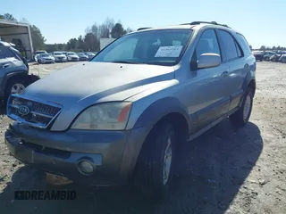 2003 Kia Sorento LX z VIN KNDJC733535052094, wystawiony jako IAAI lot #41461001 z przebiegiem 168 996 mil mil oraz . Historia ofert i sprzedaży dostępna na DreamBid. Obrazek 20.