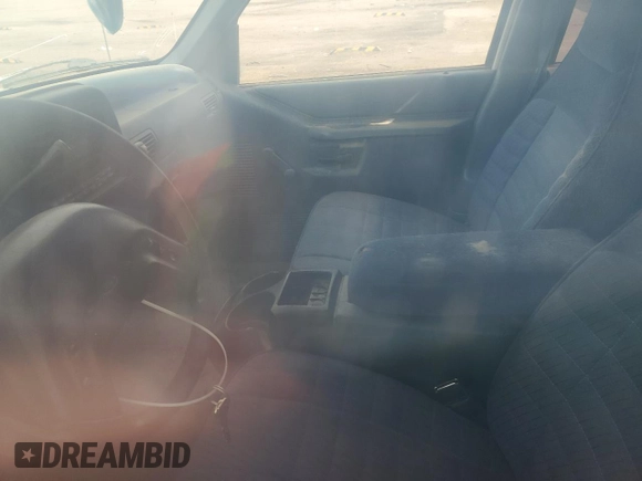 1994 Ford Explorer Eddie Bauer with VIN 1FMDU34X0RUD07796, listed as a Copart auction lot 50384365 with Not provided miles and Non repairable. Bid and sale history available at DreamBid. Image 8.
