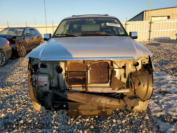 2010 Ford Explorer Limited с VIN 1FMEU7FE8AUA17737, выставлен на аукционе Copart как лот 42603645 с пробегом 228 673 миль миль и Списание • Salvage title. История ставок и продаж доступна на DreamBid. Изображение 5.
