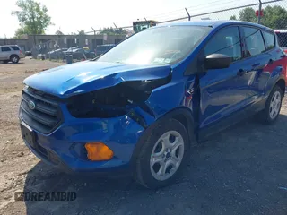2018 Ford Escape S с VIN 1FMCU0F78JUA07922, выставлен на аукционе IAAI как лот 42576195 с пробегом 63 492 миль миль и . История ставок и продаж доступна на DreamBid. Изображение 18.