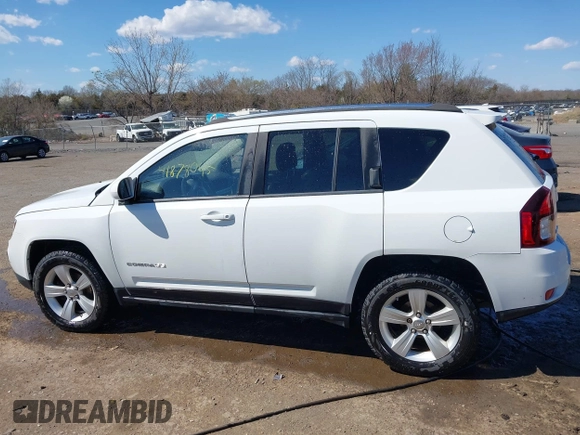 2015 Jeep Compass Latitude with VIN 1C4NJDEB7FD120738, listed as a IAAI auction lot 41878045 with 128,393 mi miles. Bid and sale history available at carsss.com. Image 14.