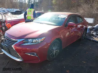 2016 Lexus ES 350 with VIN 58ABK1GG7GU023956, listed as a IAAI auction lot 41390623 with 38,427 mi miles. Bid and sale history available at carsss.com. Image 17.