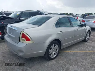 2008 Ford Fusion SEL with VIN 3FAHP08198R232299, listed as a IAAI auction lot 41932153 with 191,011 mi miles. Bid and sale history available at carsss.com. Image 4.
