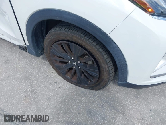 2019 Mitsubishi Eclipse Cross LE z VIN JA4AT4AA7KZ001889, wystawiony jako IAAI lot #42013802 z przebiegiem 82 518 mil mil oraz . Historia ofert i sprzedaży dostępna na DreamBid. Obrazek 6.
