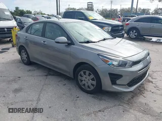 2022 Kia Rio S with VIN 3KPA24AD2NE481598, listed as a IAAI auction lot 41664812 with 28,317 mi miles. Bid and sale history available at carsss.com. Image 1.
