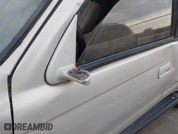 1997 Toyota 4Runner SR5 with VIN JT3GN86R0V0034665, listed as a IAAI auction lot 42316142 with 242,342 mi miles and . Bid and sale history available at DreamBid. Image 16.