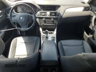 2014 BMW X3 xDrive28i z VIN 5UXWX9C59E0D26101, wystawiony jako Copart lot #60690065 z przebiegiem 94 386 mil mil oraz Szkoda całkowita • Salvage title. Historia ofert i sprzedaży dostępna na DreamBid. Obrazek 8.