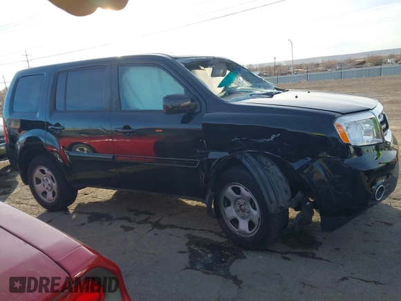 2015 Honda Pilot SE with VIN 5FNYF4H3XFB064676, listed as a IAAI auction lot 41241236 with Not Provided miles and . Bid and sale history available at DreamBid. Image 13.