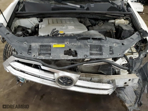 2011 Toyota Highlander Limited with VIN 5TDDK3EH7BS064791, listed as a Copart auction lot 43838515 with 251,333 mi miles and Salvage Title. Bid and sale history available at carsss.com. Image 12.