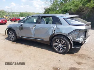 2024 Cadillac LYRIQ Luxury z VIN 1GYKPRRL8RZ128706, wystawiony jako IAAI lot #42161670 z przebiegiem 12 258 mil mil oraz . Historia ofert i sprzedaży dostępna na DreamBid. Obrazek 3.
