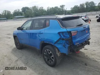 2020 Jeep Compass Trailhawk z VIN 3C4NJDDB7LT221575, wystawiony jako Copart lot #57414255 z przebiegiem 69 159 mil mil oraz Szkoda całkowita • Salvage title. Historia ofert i sprzedaży dostępna na DreamBid. Obrazek 2.