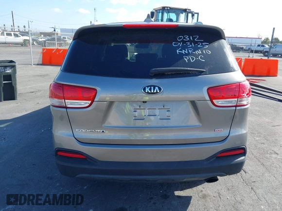 2018 Kia Sorento LX with VIN 5XYPG4A38JG338364, listed as a IAAI auction lot 41555370 with 73,883 mi miles. Bid and sale history available at carsss.com. Image 15.