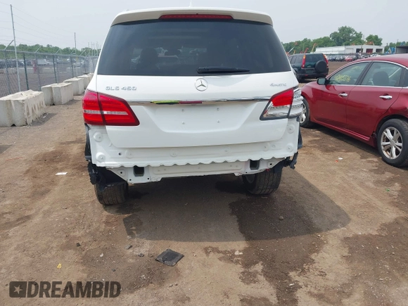 2018 Mercedes-Benz GLS 450 with VIN 4JGDF6EE2JB023644, listed as a IAAI auction lot 42431579 with 95,940 mi miles and . Bid and sale history available at DreamBid. Image 6.