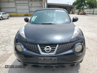2011 Nissan Juke SV with VIN JN8AF5MR2BT015713, listed as a Copart auction lot 56148295 with 110,843 mi miles and Clean Title. Bid and sale history available at carsss.com. Image 5.