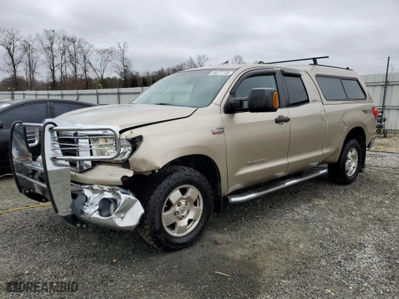 2007 Toyota Tundra SR5 with VIN 5TFBV541X7X009171, listed as a Copart auction lot 44572725 with 135,735 mi miles and Salvage Title. Bid and sale history available at carsss.com. Image 1.