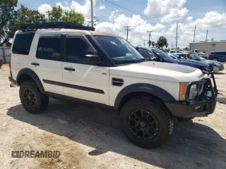 2005 Land Rover LR3 SE z VIN SALAA25445A305519, wystawiony jako Copart lot #67533344 z przebiegiem Nie podano mil oraz Nie do naprawy • Non repairable. Historia ofert i sprzedaży dostępna na DreamBid. Obrazek 4.