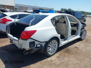 2014 Acura RLX Tech Pkg with VIN JH4KC1F57EC004303, listed as a IAAI auction lot 40436817 with 1 mi miles. Bid and sale history available at carsss.com. Image 4.