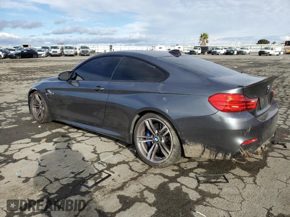 2016 BMW M4 with VIN WBS3R9C54GK338670, listed as a Copart auction lot 82713254 with 36,133 mi miles and Salvage title. Bid and sale history available at DreamBid. Image 2.