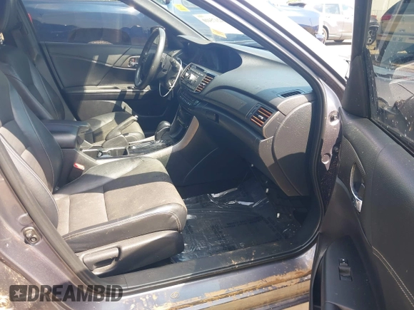 2016 Honda Accord Sport with VIN 1HGCR2F55GA095341, listed as a IAAI auction lot 42475410 with 154,470 mi miles and . Bid and sale history available at DreamBid. Image 5.