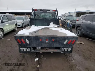 2000 Ford Super Duty F-250 XL with VIN 1FTNW21SXYEB02887, listed as a Copart auction lot 79716124 with 184,020 mi miles and Salvage Title. Bid and sale history available at carsss.com. Image 6.
