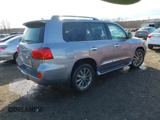 2009 Lexus LX 570 with VIN JTJHY00W894019219, listed as a IAAI auction lot 41744811 with Not Provided miles and . Bid and sale history available at carsss.com. Image 4.