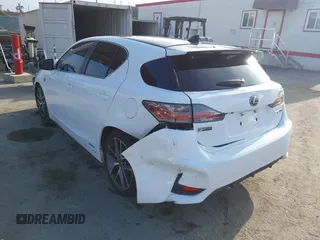 2016 Lexus CT 200h z VIN JTHKD5BH6G2261787, wystawiony jako IAAI lot #42667277 z przebiegiem 152 082 mil mil oraz . Historia ofert i sprzedaży dostępna na DreamBid. Obrazek 3.