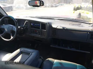 2006 Chevrolet Silverado 1500 LT1 with VIN 2GCEK13N061244970, listed as a IAAI auction lot 41663479 with 315,626 mi miles. Bid and sale history available at carsss.com. Image 5.