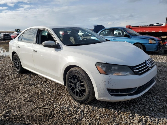 2013 Volkswagen Passat S with VIN 1VWAP7A37DC012259, listed as a Copart auction lot 44524765 with 176,133 mi miles and Salvage title. Bid and sale history available at DreamBid. Image 4.