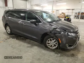 2017 Chrysler Pacifica Touring L with VIN 2C4RC1BG3HR788868, listed as a Copart auction lot 55672855 with 94,092 mi miles and Clean Title. Bid and sale history available at DreamBid. Image 4.