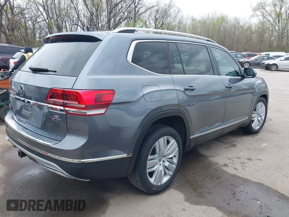 2018 Volkswagen Atlas SEL Premium with VIN 1V2NR2CA2JC592186, listed as a IAAI auction lot 41923620 with 108,162 mi miles and . Bid and sale history available at DreamBid. Image 4.