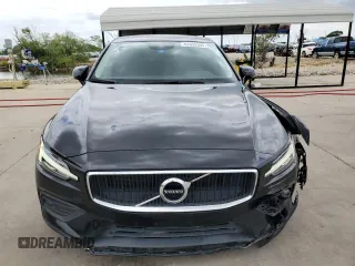 2021 Volvo S60 Momentum with VIN 7JRA22TK1MG096324, listed as a Copart auction lot 64492594 with 87,326 mi miles and Clean Title. Bid and sale history available at carsss.com. Image 5.