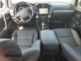 2024 Toyota 4Runner TRD Off Road z VIN JTERU5JR9R6252468, wystawiony jako Copart lot #62238625 z przebiegiem 13 778 mil mil oraz Szkoda całkowita • Salvage title. Historia ofert i sprzedaży dostępna na DreamBid. Obrazek 8.