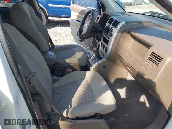2008 Jeep Compass Sport with VIN 1J8FT47W88D642742, listed as a IAAI auction lot 41904499 with 130,179 mi miles. Bid and sale history available at carsss.com. Image 5.