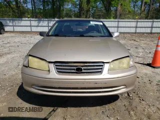 2000 Toyota Camry CE with VIN JT2BG22K9Y0452547, listed as a Copart auction lot 52342835 with 191,788 mi miles and Salvage Title. Bid and sale history available at carsss.com. Image 5.