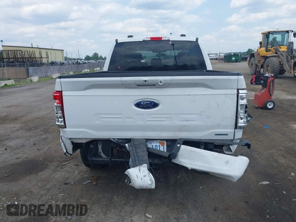 2022 Ford F-150 XL z VIN 1FTEW1EP1NKD75438, wystawiony jako IAAI lot #42476721 z przebiegiem 47 812 mil mil oraz . Historia ofert i sprzedaży dostępna na DreamBid. Obrazek 15.