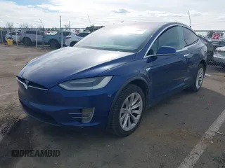 2016 Tesla Model X 70D z VIN 5YJXCAE29GF015890, wystawiony jako IAAI lot #41637564 z przebiegiem 145 848 mil mil oraz . Historia ofert i sprzedaży dostępna na DreamBid. Obrazek 2.