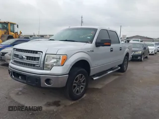 2013 Ford F-150 XL with VIN 1FTFW1CT0DKE03085, listed as a IAAI auction lot 42101522 with 266,770 mi miles and . Bid and sale history available at carsss.com. Image 17.