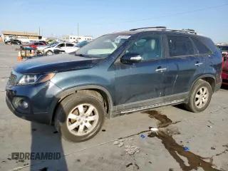 2011 Kia Sorento LX with VIN 5XYKT4A10BG168068, listed as a Copart auction lot 50372555 with 223,055 mi miles and Clean Title. Bid and sale history available at carsss.com. Image 1.