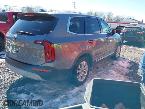 2020 Kia Telluride LX with VIN 5XYP2DHC9LG007462, listed as a IAAI auction lot 41531017 with 89,330 mi miles and . Bid and sale history available at carsss.com. Image 4.