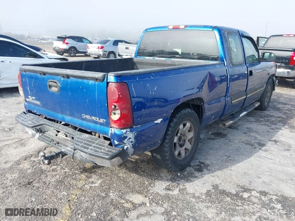 2003 Chevrolet Silverado 1500 LS with VIN 2GCEC19V031125512, listed as a IAAI auction lot 41884903 with 1 mi miles. Bid and sale history available at carsss.com. Image 4.