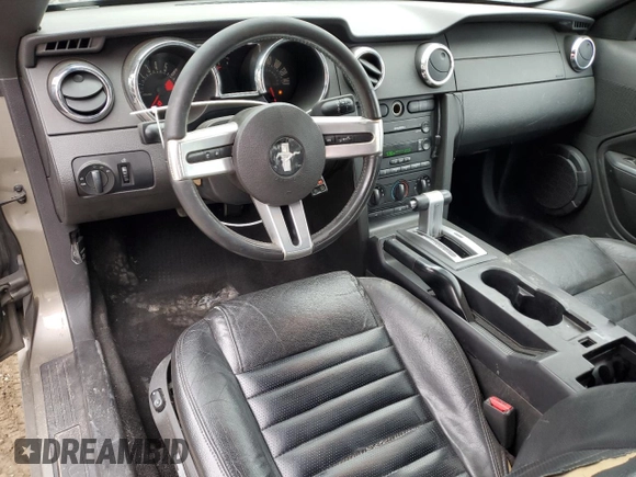 2005 Ford Mustang GT Deluxe with VIN 1ZVFT85H055192915, listed as a Copart auction lot 53506295 with 115,462 mi miles and Clean Title. Bid and sale history available at DreamBid. Image 8.