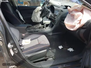 2019 Subaru Crosstrek Premium with VIN JF2GTACC0KH204563, listed as a IAAI auction lot 41864400 with 1 mi miles. Bid and sale history available at carsss.com. Image 5.