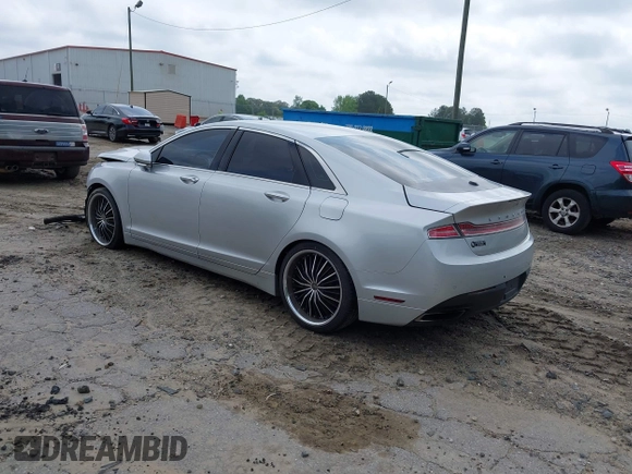 2015 Lincoln MKZ with VIN 3LN6L2G90FR616254, listed as a IAAI auction lot 42083112 with 191,803 mi miles. Bid and sale history available at carsss.com. Image 3.
