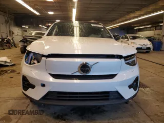 2023 Volvo C40 Recharge Pure Electric Ultimate with VIN YV4ED3GM1P2050938, listed as a Copart auction lot 87586395 with 12,299 mi miles and Salvage Title. Bid and sale history available at carsss.com. Image 5.