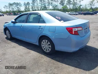 2012 Toyota Camry L with VIN 4T1BF1FK8CU522325, listed as a IAAI auction lot 41908172 with 211,143 mi miles and . Bid and sale history available at DreamBid. Image 3.