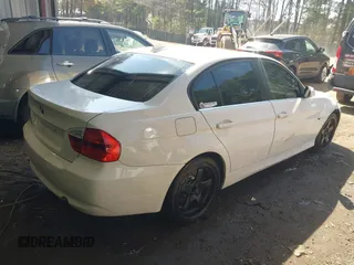 2007 BMW 3 Series 335xi with VIN WBAVD53517A007930, listed as a IAAI auction lot 41901519 with 146,490 mi miles and . Bid and sale history available at carsss.com. Image 4.