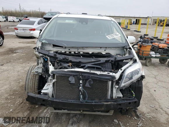 2020 Toyota Sienna XLE Auto Access Seat with VIN 5TDYZ3DCXLS049285, listed as a Copart auction lot 51261785 with 152,423 mi miles and Salvage Title. Bid and sale history available at carsss.com. Image 5.