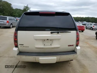 2010 GMC Yukon Denali with VIN 1GKUCEEF2AR119463, listed as a Copart auction lot 71236674 with 233,731 mi miles and Salvage Title. Bid and sale history available at carsss.com. Image 6.