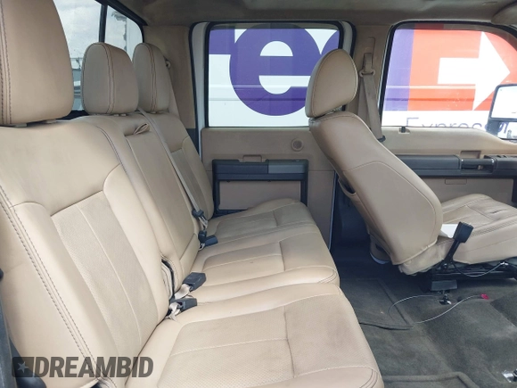 2011 Ford F-250 XL z VIN 1FT7W2BT9BEC70933, wystawiony jako IAAI lot #42135046 z przebiegiem 141 352 mil mil oraz . Historia ofert i sprzedaży dostępna na DreamBid. Obrazek 8.
